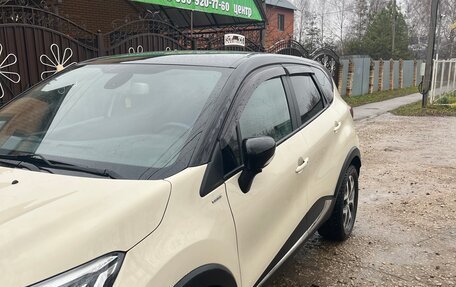 Renault Kaptur I рестайлинг, 2019 год, 1 700 000 рублей, 2 фотография