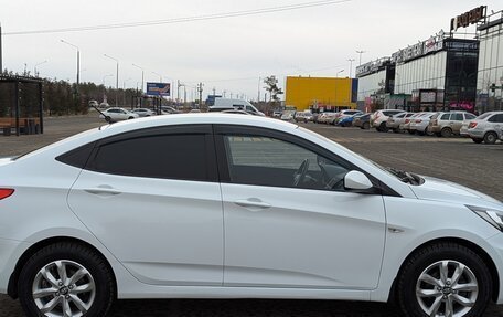 Hyundai Solaris II рестайлинг, 2012 год, 1 090 000 рублей, 4 фотография