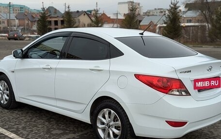 Hyundai Solaris II рестайлинг, 2012 год, 1 090 000 рублей, 7 фотография