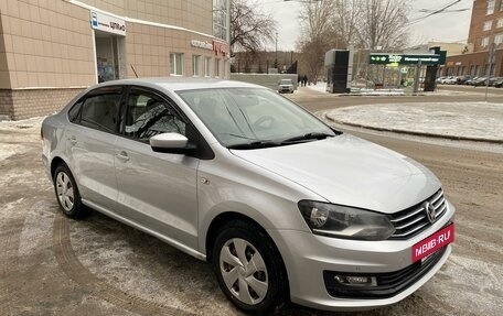 Volkswagen Polo VI (EU Market), 2015 год, 1 050 000 рублей, 4 фотография