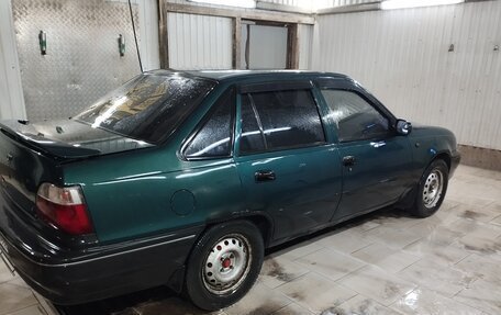 Daewoo Nexia I рестайлинг, 1999 год, 180 000 рублей, 2 фотография