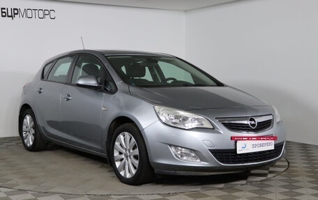 Opel Astra J, 2011 год, 869 990 рублей, 3 фотография