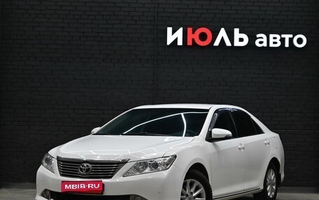 Toyota Camry, 2014 год, 1 900 000 рублей, 1 фотография