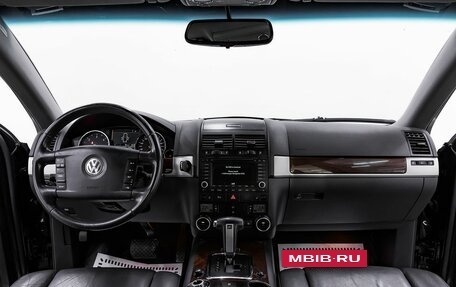 Volkswagen Touareg III, 2010 год, 1 225 000 рублей, 8 фотография