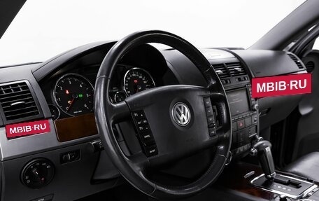 Volkswagen Touareg III, 2010 год, 1 225 000 рублей, 10 фотография