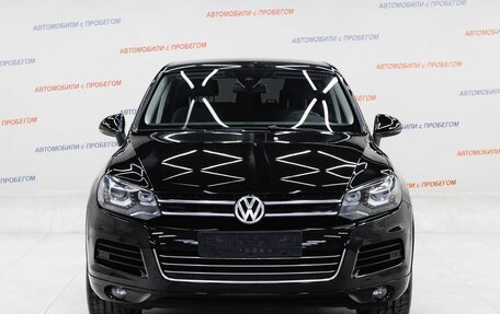 Volkswagen Touareg III, 2013 год, 2 055 000 рублей, 2 фотография