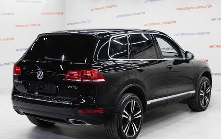 Volkswagen Touareg III, 2013 год, 2 055 000 рублей, 4 фотография