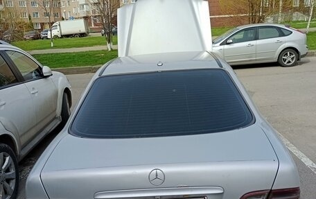 Mercedes-Benz E-Класс, 2001 год, 455 000 рублей, 14 фотография