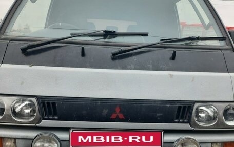 Mitsubishi Delica III, 1991 год, 1 050 000 рублей, 2 фотография