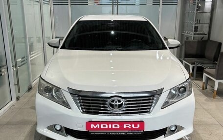 Toyota Camry, 2012 год, 1 485 000 рублей, 2 фотография