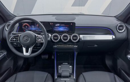 Mercedes-Benz EQB, 2024 год, 5 300 000 рублей, 20 фотография