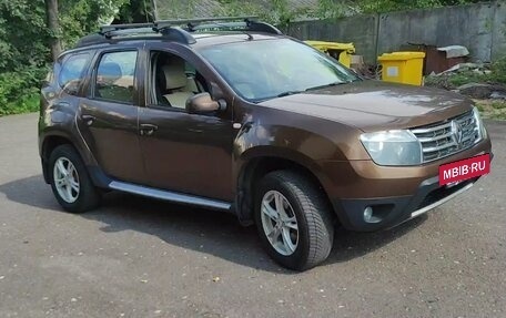 Renault Duster I рестайлинг, 2013 год, 930 000 рублей, 2 фотография