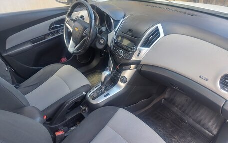 Chevrolet Cruze II, 2013 год, 995 000 рублей, 6 фотография