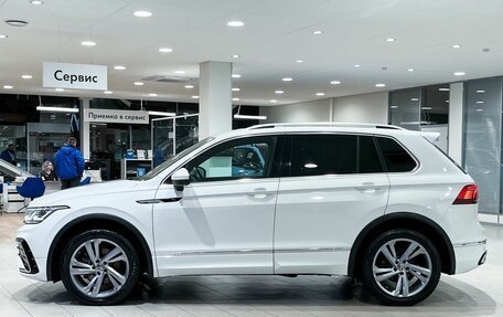 Volkswagen Tiguan II, 2021 год, 4 199 000 рублей, 5 фотография