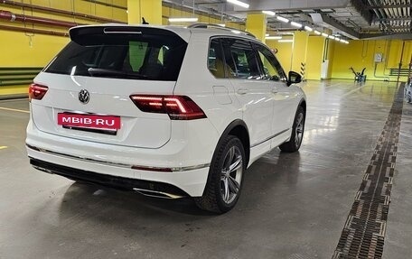 Volkswagen Tiguan II, 2018 год, 3 490 000 рублей, 4 фотография