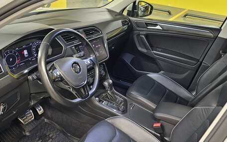 Volkswagen Tiguan II, 2018 год, 3 490 000 рублей, 12 фотография