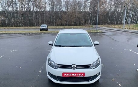 Volkswagen Polo VI (EU Market), 2012 год, 900 000 рублей, 1 фотография