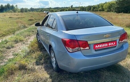 Chevrolet Cruze II, 2011 год, 740 000 рублей, 6 фотография