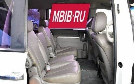 KIA Carnival III, 2010 год, 850 000 рублей, 10 фотография