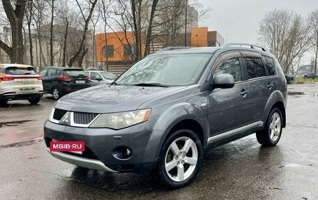 Mitsubishi Outlander III рестайлинг 3, 2007 год, 1 220 000 рублей, 2 фотография