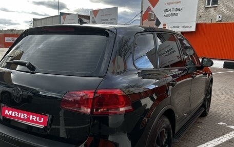 Volkswagen Touareg III, 2010 год, 1 975 000 рублей, 6 фотография