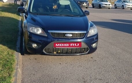 Ford Focus II рестайлинг, 2010 год, 750 000 рублей, 3 фотография