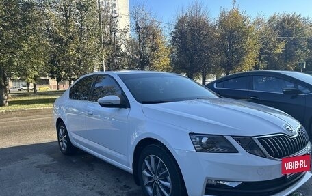 Skoda Octavia, 2023 год, 2 450 000 рублей, 8 фотография