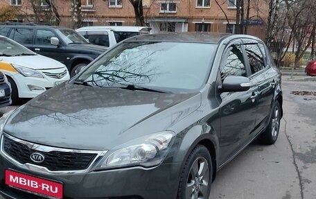 KIA cee'd I рестайлинг, 2011 год, 850 000 рублей, 1 фотография