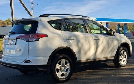 Toyota RAV4, 2015 год, 2 950 000 рублей, 9 фотография