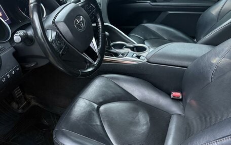 Toyota Camry, 2019 год, 2 950 000 рублей, 9 фотография