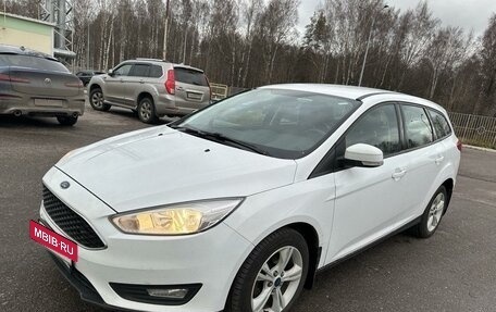 Ford Focus III, 2017 год, 1 075 000 рублей, 3 фотография