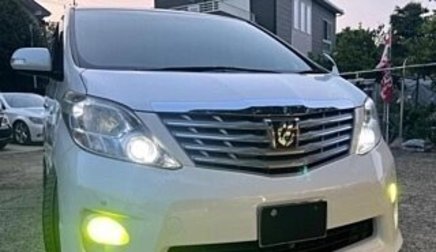 Toyota Alphard III, 2010 год, 2 300 000 рублей, 1 фотография