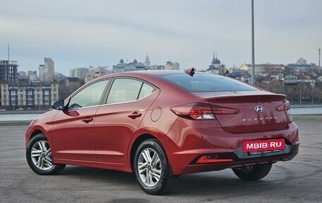 Hyundai Elantra VI рестайлинг, 2019 год, 1 749 000 рублей, 6 фотография