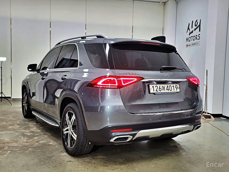 Mercedes-Benz GLE 300, 2020 год, 5 200 000 рублей, 4 фотография