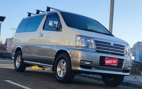 Nissan Elgrand I, 2000 год, 1 990 000 рублей, 1 фотография