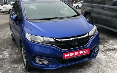 Honda Fit III, 2018 год, 1 350 000 рублей, 4 фотография