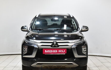 Mitsubishi Pajero Sport III рестайлинг, 2021 год, 4 399 000 рублей, 3 фотография