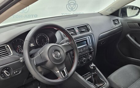 Volkswagen Jetta VI, 2014 год, 925 000 рублей, 13 фотография