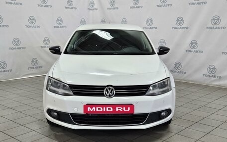 Volkswagen Jetta VI, 2014 год, 925 000 рублей, 2 фотография