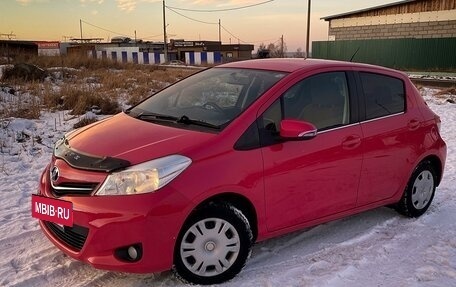 Toyota Vitz, 2011 год, 740 000 рублей, 3 фотография