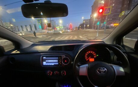 Toyota Vitz, 2011 год, 740 000 рублей, 29 фотография