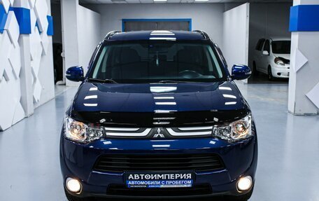 Mitsubishi Outlander III рестайлинг 3, 2013 год, 1 818 000 рублей, 6 фотография