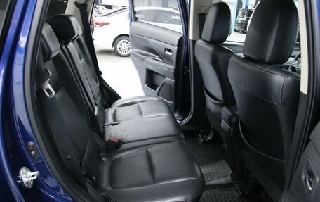 Mitsubishi Outlander III рестайлинг 3, 2013 год, 1 818 000 рублей, 14 фотография