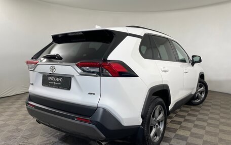 Toyota RAV4, 2022 год, 4 200 000 рублей, 6 фотография