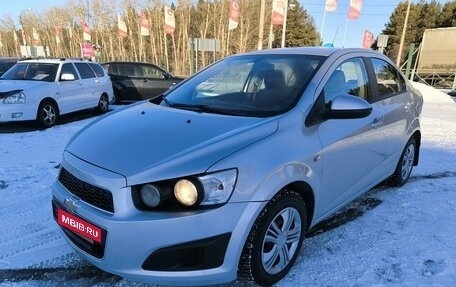 Chevrolet Aveo III, 2013 год, 749 000 рублей, 3 фотография