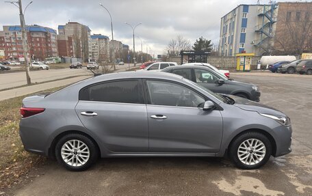 KIA Rio IV, 2018 год, 1 550 000 рублей, 3 фотография