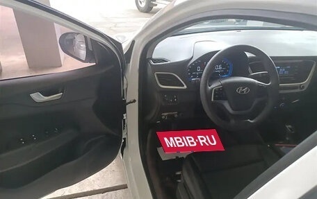 Hyundai Verna, 2021 год, 1 000 200 рублей, 15 фотография