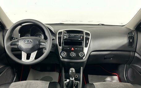 KIA cee'd I рестайлинг, 2010 год, 800 200 рублей, 14 фотография