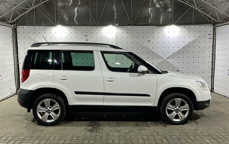 Skoda Yeti I рестайлинг, 2012 год, 1 195 000 рублей, 9 фотография