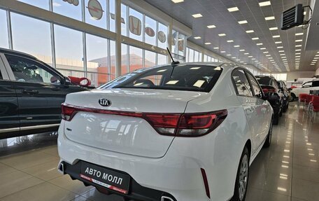 KIA Rio IV, 2020 год, 1 679 000 рублей, 8 фотография